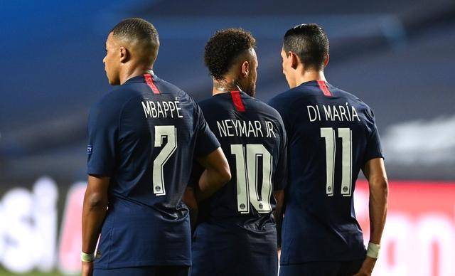  洛里昂新帅上任首战遭遇开门黑  