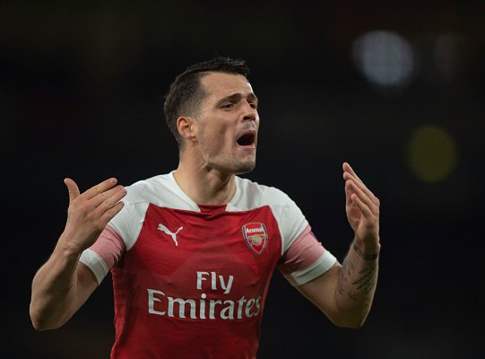  昂热铁卫乌龙球导致平局痛失好局  